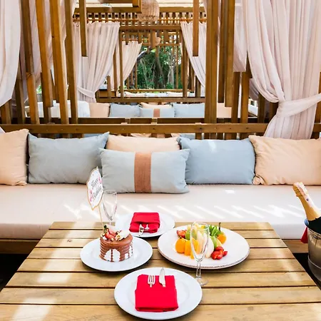 Trendy Aspendos Resort Side